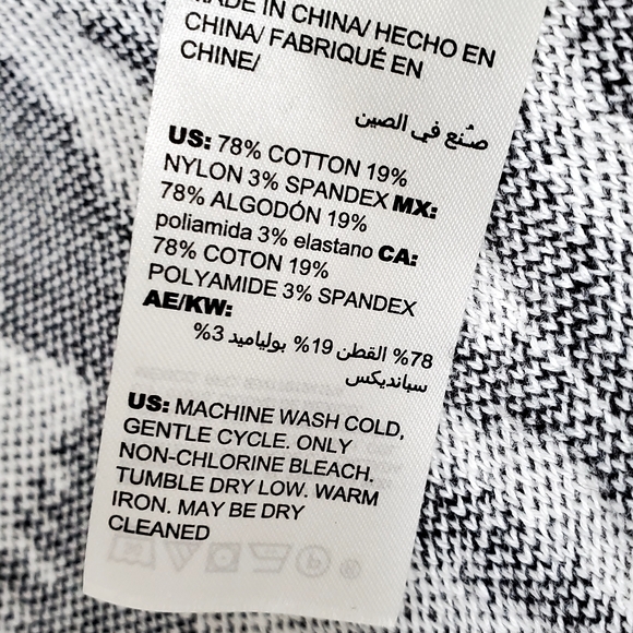 Chico's Contrast Jacquard Cardigan Black and White sz 1 (MED) - Picture 7 of 8